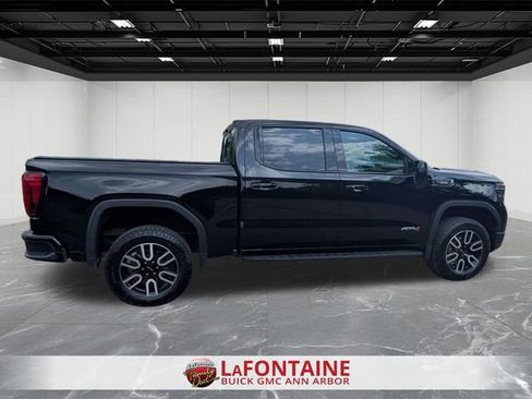 Certified 2023 GMC Sierra 1500 AT4 w/ AT4 Premium Package AWD/4WD image 9