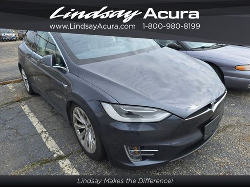 Used 2017 Tesla Model X 75D AWD/4WD image 2
