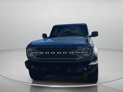 New 2025 Ford Bronco Badlands image 9