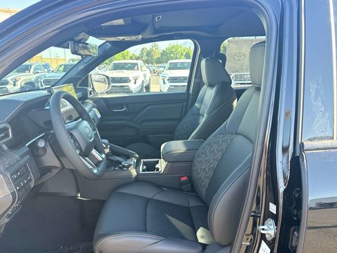 New 2026 Toyota Tacoma Limited AWD/4WD image 8