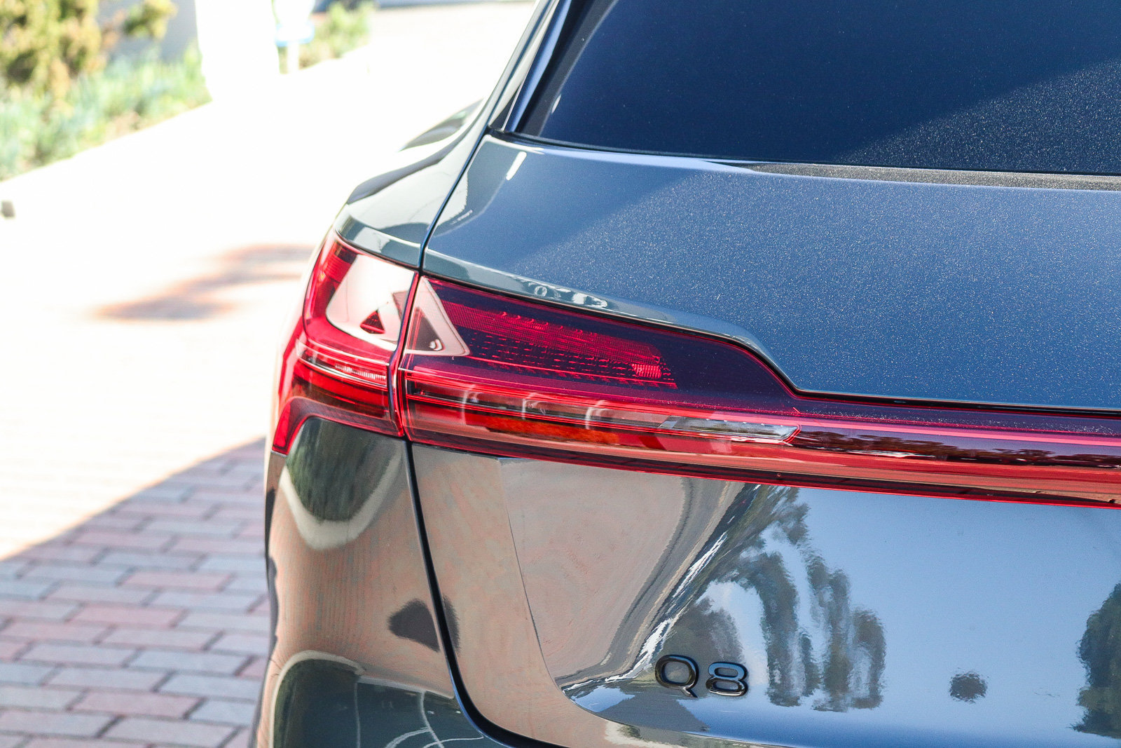 Certified 2024 Audi Q8 e-tron Premium Plus AWD/4WD image 8