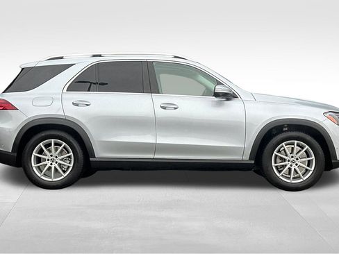 Certified 2025 Mercedes-Benz GLE 350 4MATIC image 4
