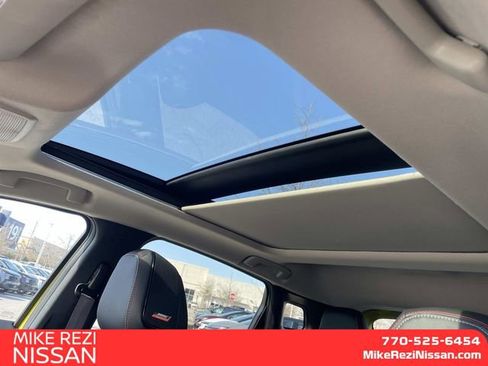 New 2026 Nissan Kicks SR w/ SR Premium Package AWD/4WD image 14
