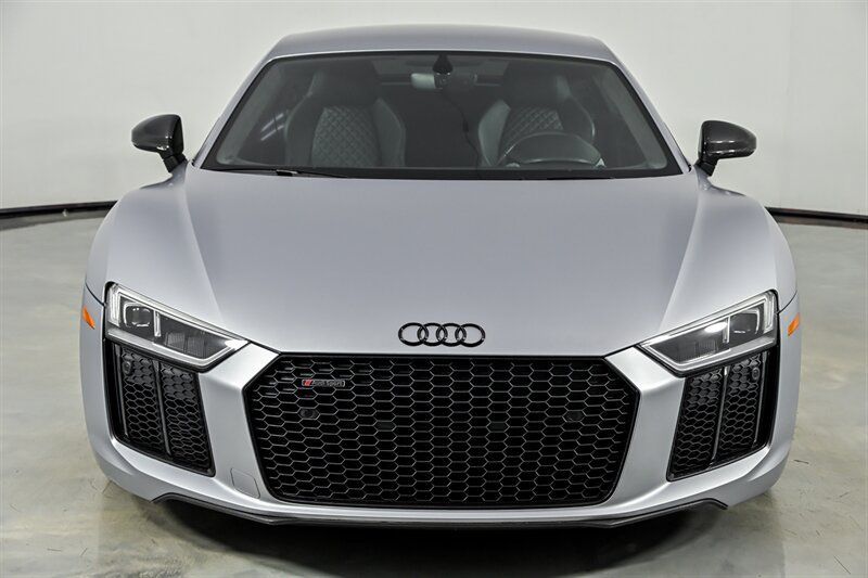 Used 2018 Audi R8 V10 plus AWD/4WD image 4