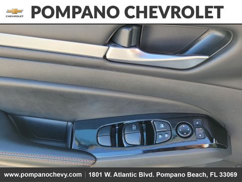 Used 2024 Nissan Altima 2.5 SR image 16