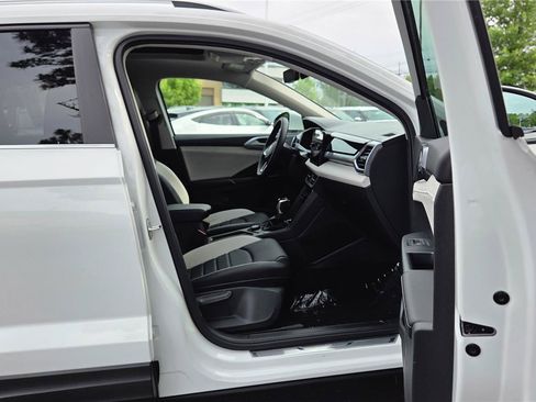 New 2026 Volkswagen Taos SEL AWD/4WD image 31