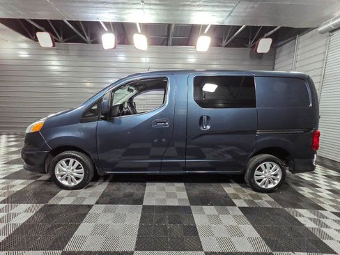 Used 2017 Chevrolet City Express LT image 7