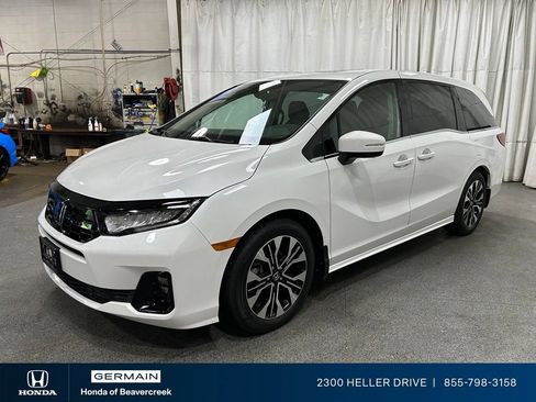 Certified 2025 Honda Odyssey Elite image 4