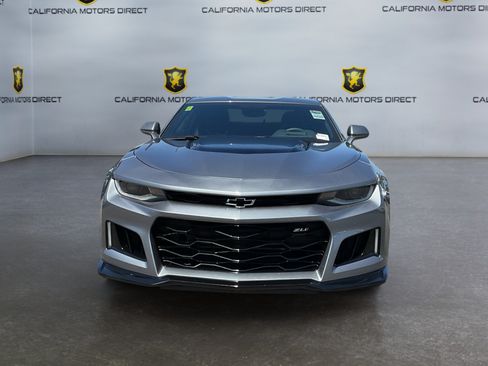 Used 2021 Chevrolet Camaro ZL1 RWD image 2