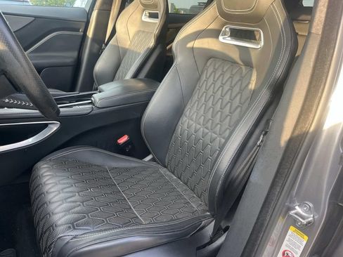 Used 2020 Jaguar F-PACE SVR AWD/4WD image 12