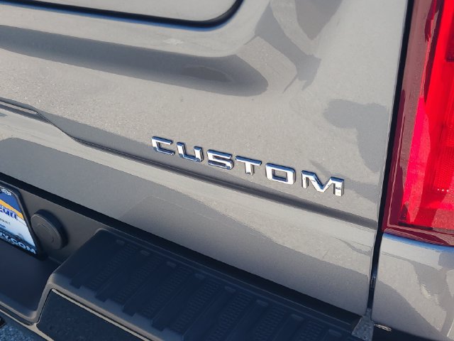 Used 2021 Chevrolet Silverado 1500 Custom Trail Boss AWD/4WD image 5