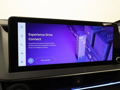 Used 2024 Toyota Prius XLE image 15