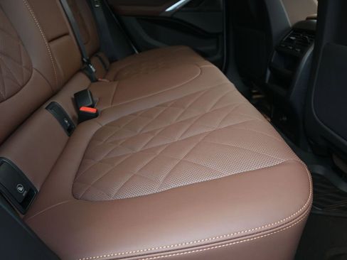 New 2027 BMW X6 xDrive40i w/ Premium Package AWD/4WD image 22