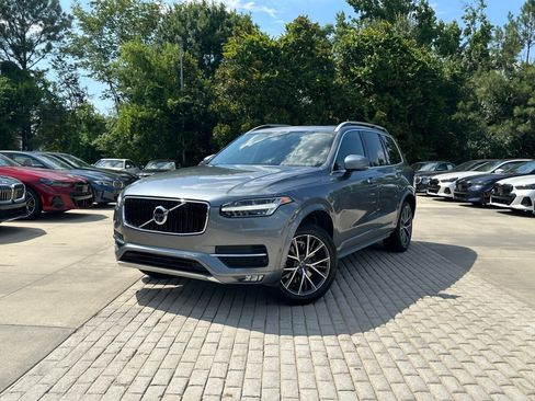 Used 2018 Volvo XC90 T6 Momentum w/ Convenience Package AWD/4WD image 1