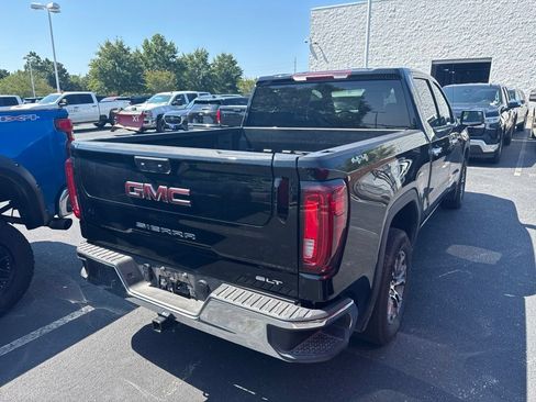 Used 2026 GMC Sierra 1500 SLT AWD/4WD image 6