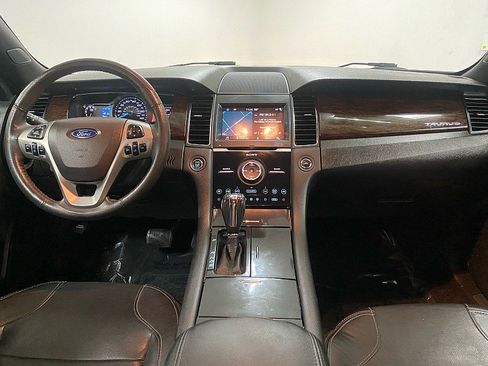 Used 2017 Ford Taurus Limited w/ Driver Assist Package image 21