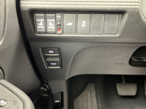 Used 2025 Honda Odyssey EX-L image 59