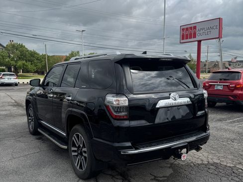 Used 2023 Toyota 4Runner Limited image 4