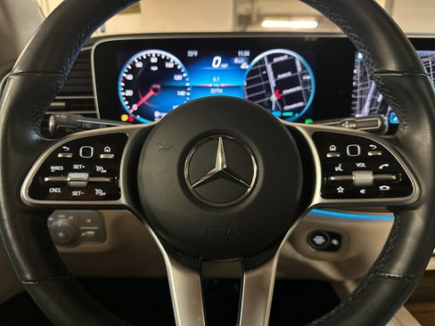 Used 2023 Mercedes-Benz GLE 450 4MATIC image 23
