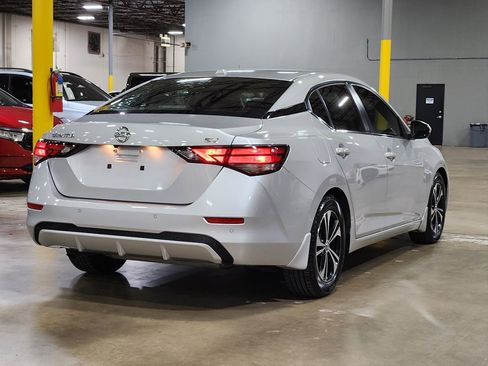 Used 2021 Nissan Sentra SV w/ Trunk Package image 8