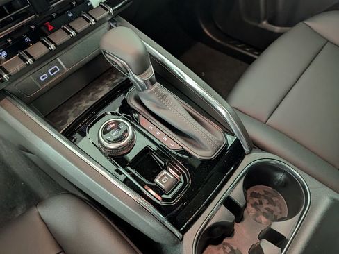 New 2026 GMC Canyon Elevation w/ Convenience Package image 23