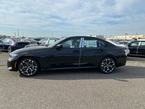 New 2026 BMW 330i xDrive Sedan w/ M Sport Package AWD/4WD image 4