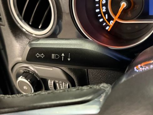 Used 2021 Jeep Wrangler Unlimited Sahara AWD/4WD image 18
