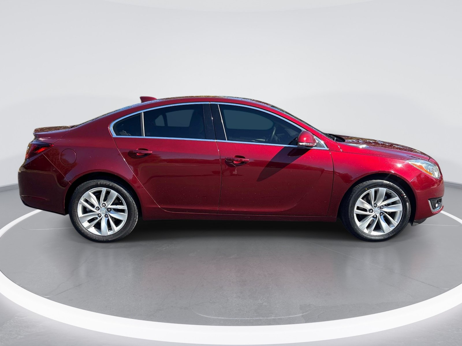 Used 2016 Buick Regal FWD image 9