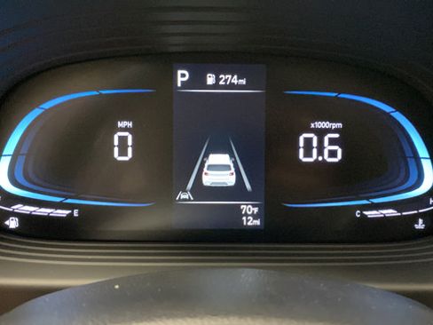 New 2026 Hyundai Venue SEL FWD image 17