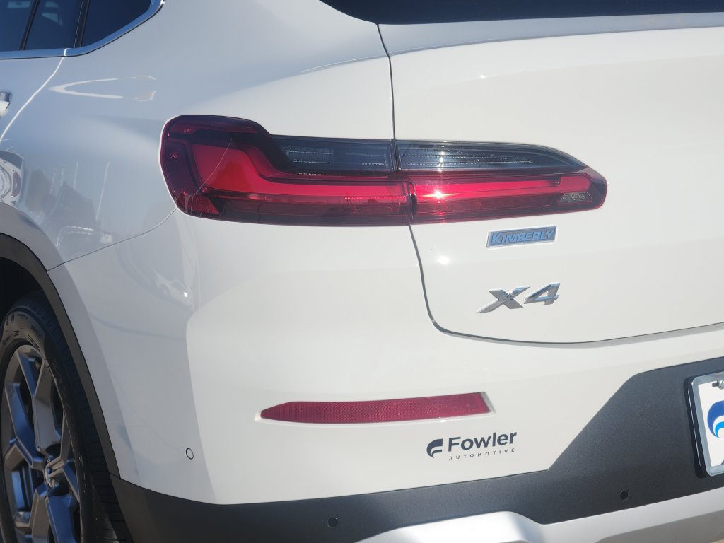 Used 2024 BMW X4 xDrive30i w/ Premium Package AWD/4WD image 15