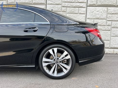 Used 2019 Mercedes-Benz CLA 250 w/ Premium Package image 10