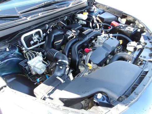 Used 2018 Subaru Outback 2.5i Touring AWD/4WD image 22