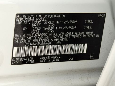 Used 2024 Toyota Venza Limited AWD/4WD image 30