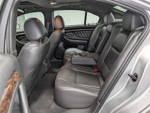 Used 2019 Ford Taurus Limited AWD/4WD image 18