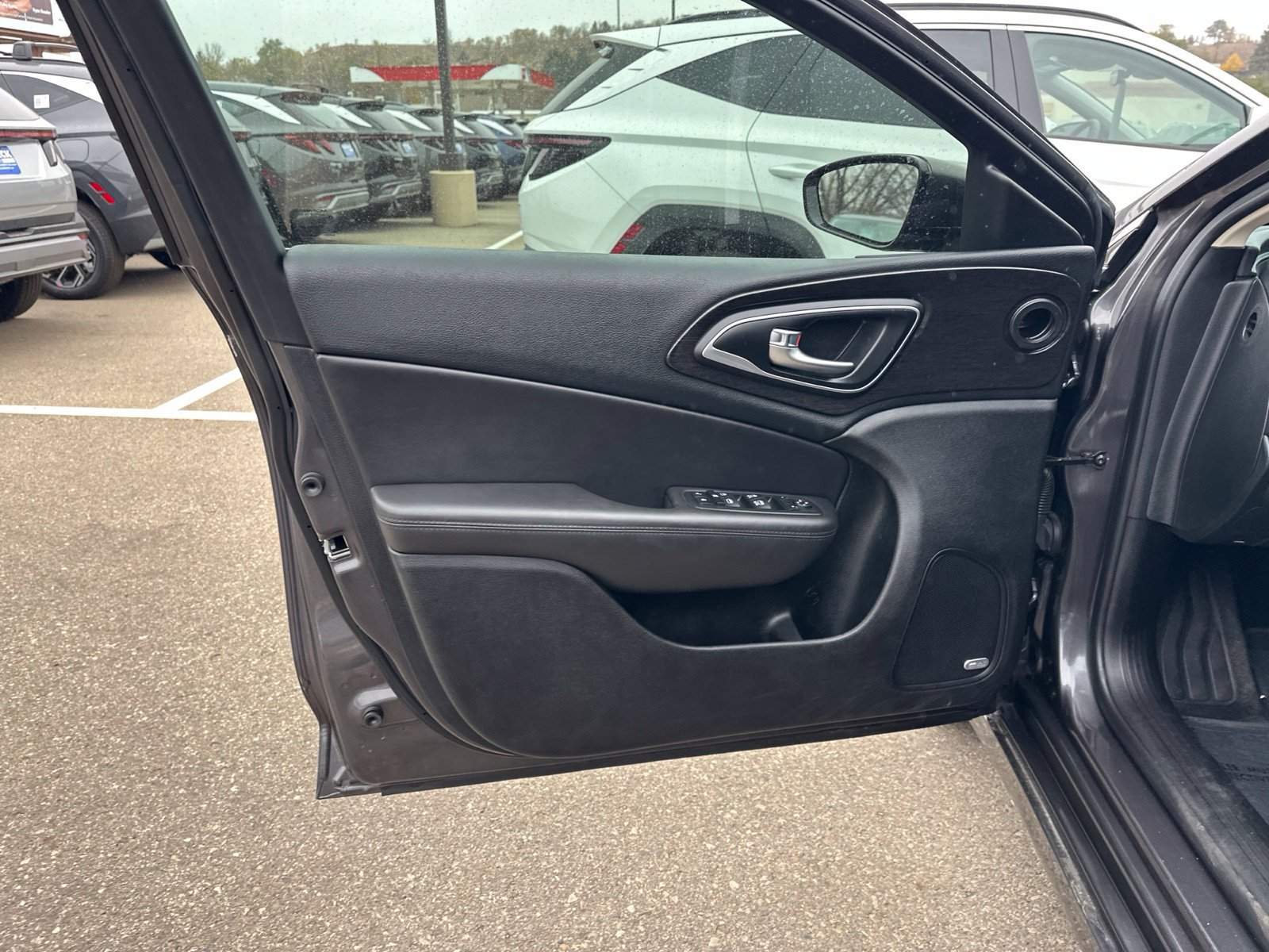 Used 2015 Chrysler 200 C w/ Navigation & Sound Group I AWD/4WD image 15