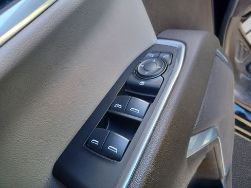 Used 2025 Chevrolet Silverado 1500 LT AWD/4WD image 15