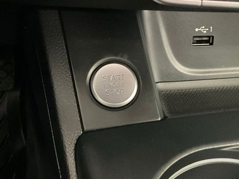 Used 2018 Audi A4 2.0T Premium Plus w/ Premium Plus Package image 17