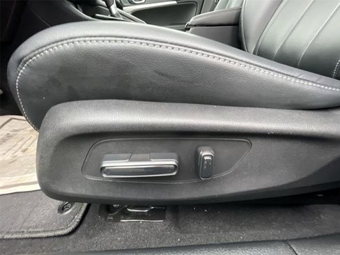 Used 2023 Acura Integra A-Spec image 13