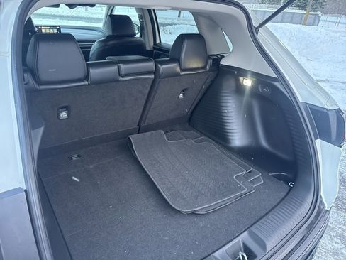 Certified 2025 Honda HR-V EX-L image 18