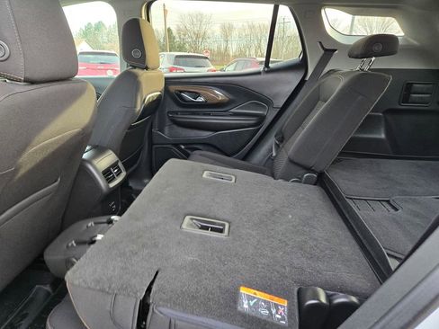 Used 2020 GMC Terrain SLE w/ Driver Convenience Package image 30