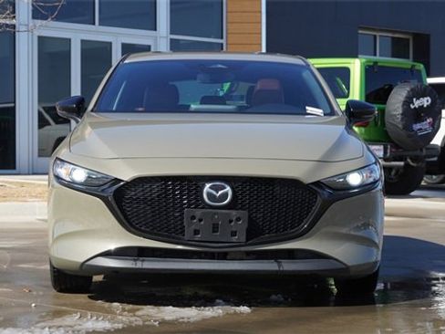 Used 2024 MAZDA MAZDA3 s image 2