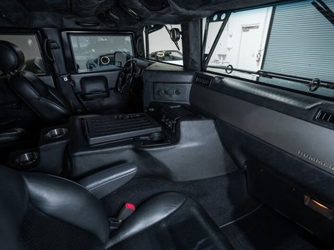 Used 2006 HUMMER H1 4-Door Wagon AWD/4WD image 37