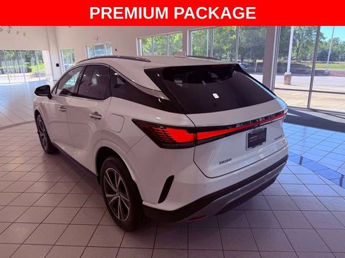 Used 2024 Lexus RX 350 Premium w/ Cold Area Package FWD image 5