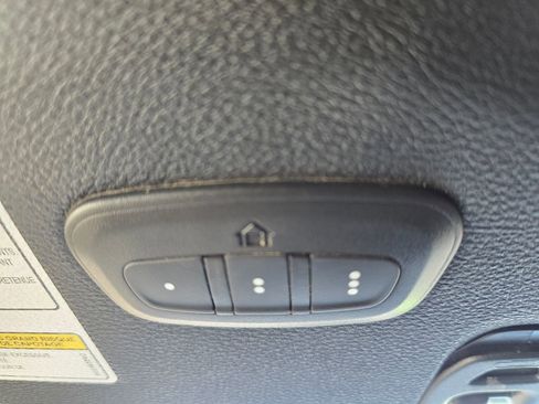Used 2021 Jeep Wrangler Unlimited Sahara AWD/4WD image 23