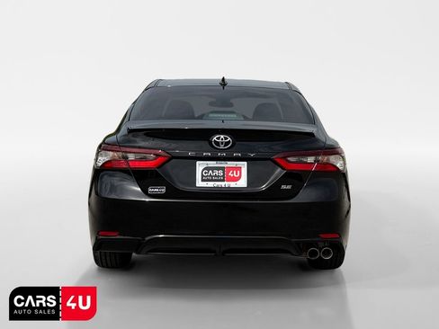 Used 2023 Toyota Camry SE FWD image 6