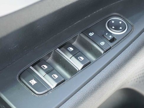 Certified 2024 Kia Forte LXS FWD image 18