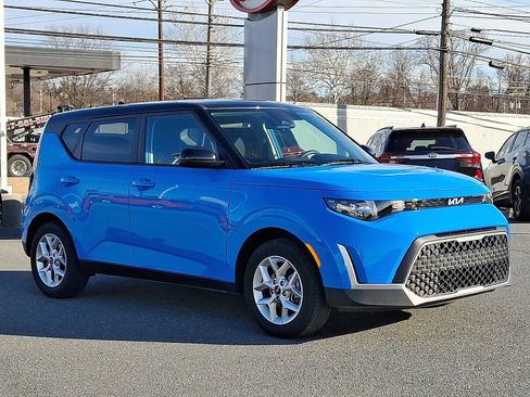 Used 2025 Kia Soul S image 6