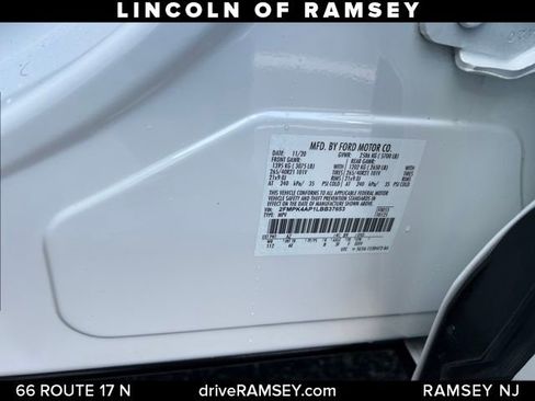 Used 2020 Ford Edge ST w/ Equipment Group 401A image 28