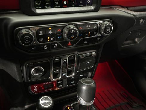 Used 2021 Jeep Gladiator Rubicon AWD/4WD image 54