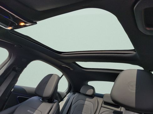 New 2026 Mercedes-Benz E 53 AMG e 4MATIC Sedan image 27